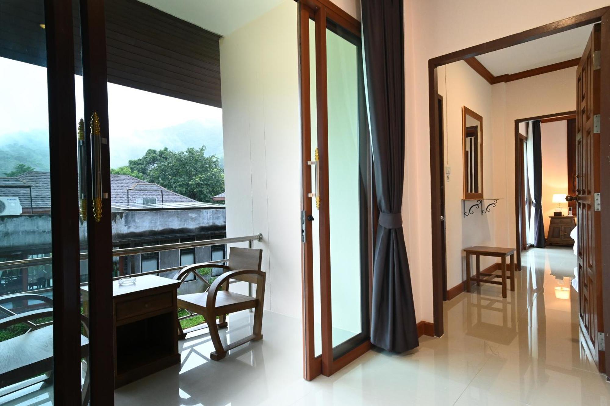 Cascade Tara Hotel Na Mueang Bilik gambar