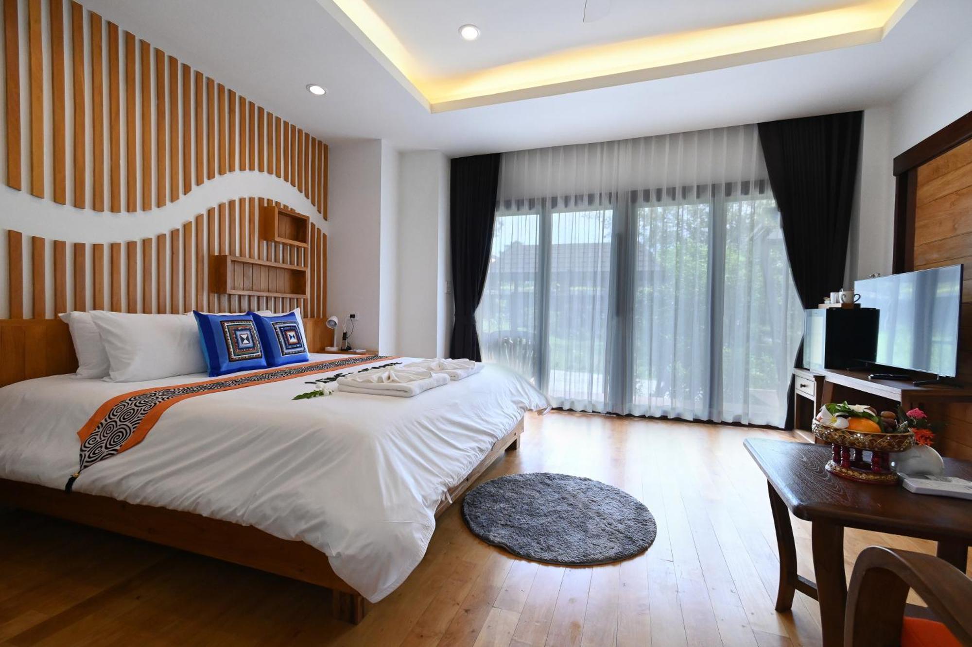Cascade Tara Hotel Na Mueang Bilik gambar