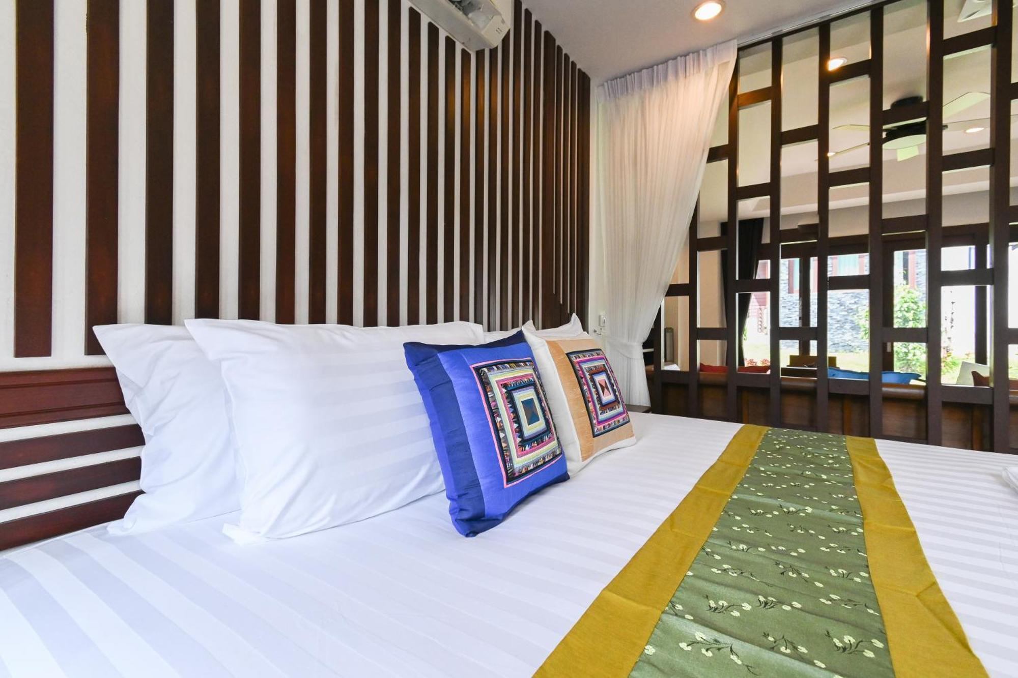 Cascade Tara Hotel Na Mueang Bilik gambar