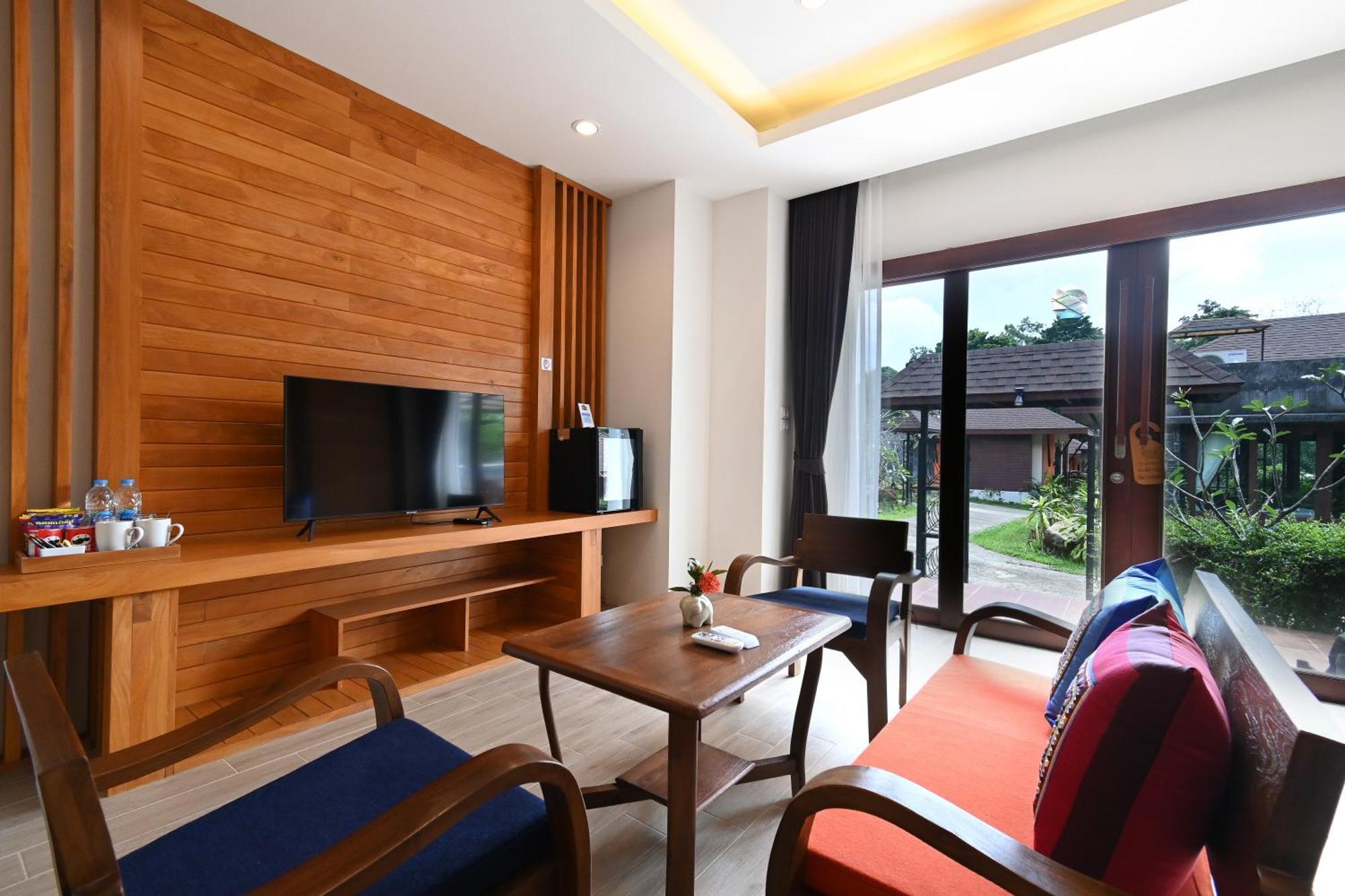 Cascade Tara Hotel Na Mueang Bilik gambar