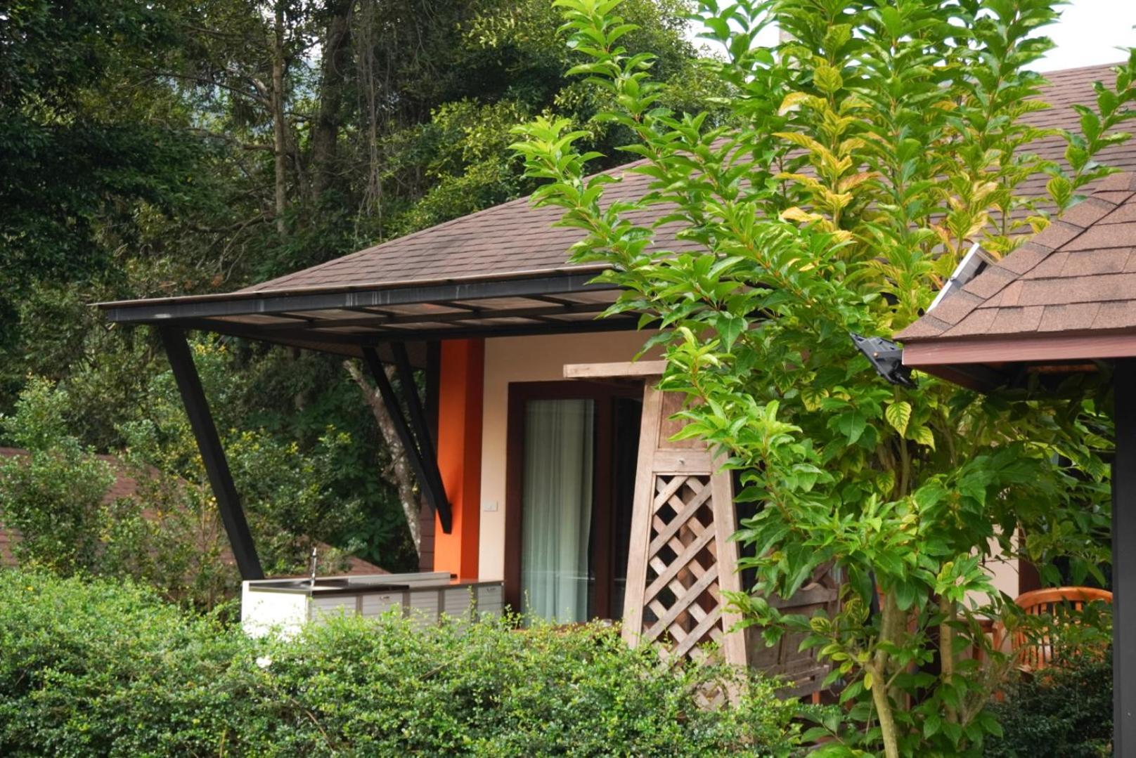 Cascade Tara Hotel Na Mueang Luaran gambar